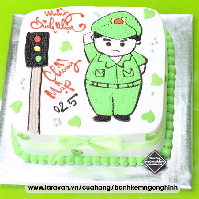 Bánh kem sinh nhật vẽ hình chú cảnh sát