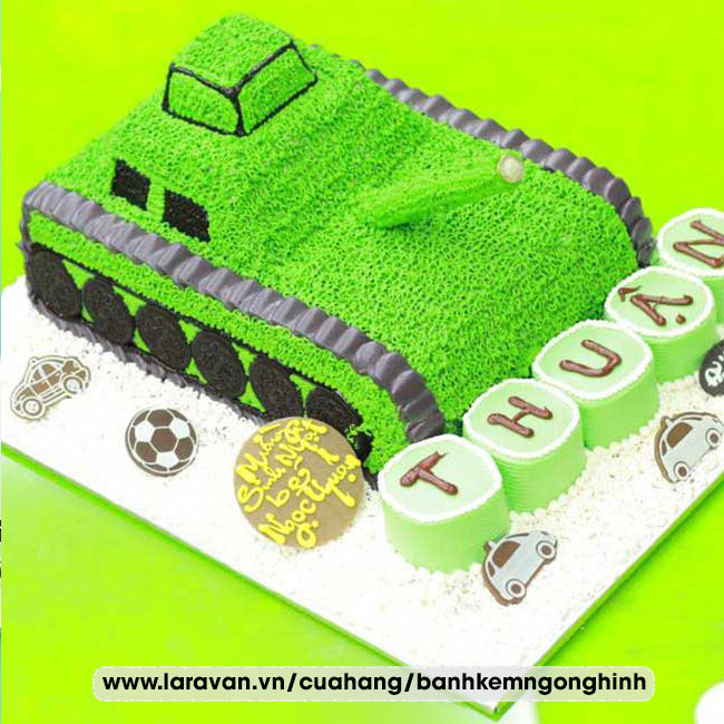 Bánh kem sinh nhật tạo hình xe tăng, xe tank
