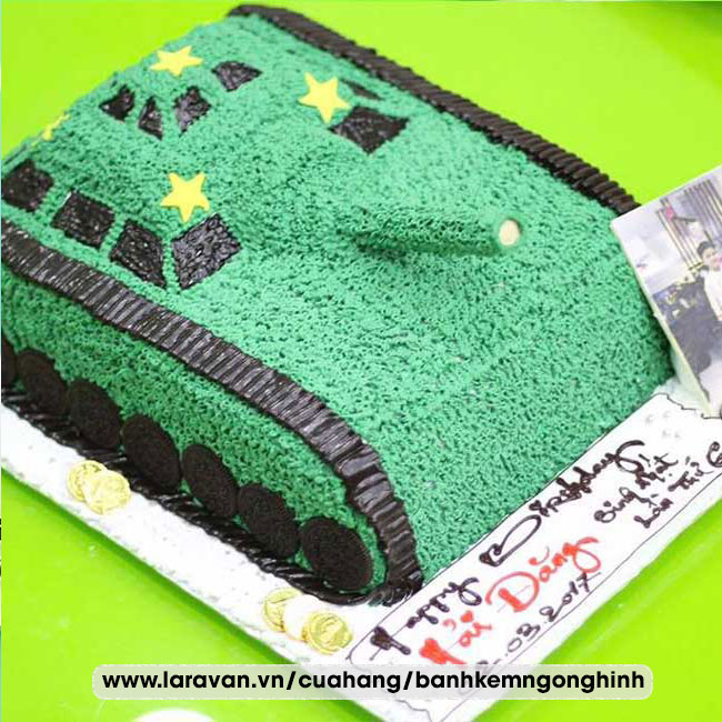 Bánh kem sinh nhật tạo hình xe tăng, xe tank
